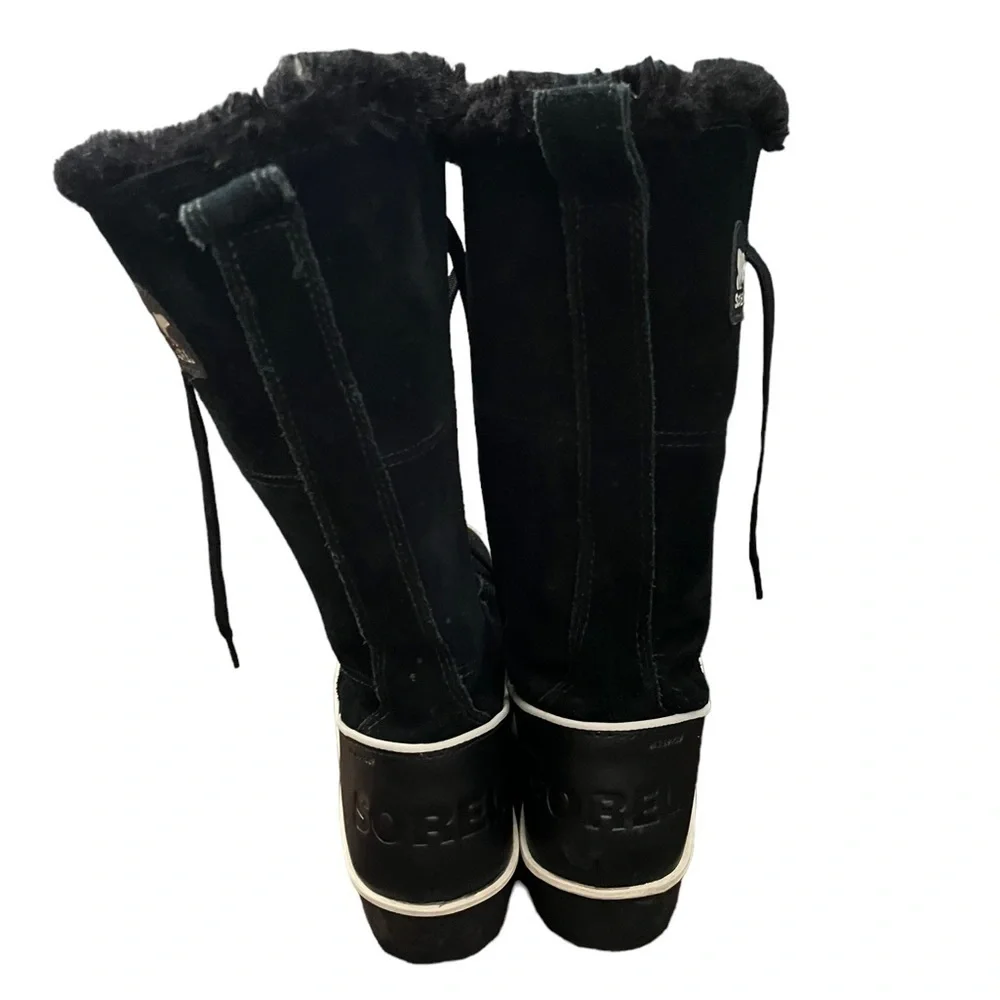 Woman’s Sorel Black Lace-Up Winter Boots- Size 6.5